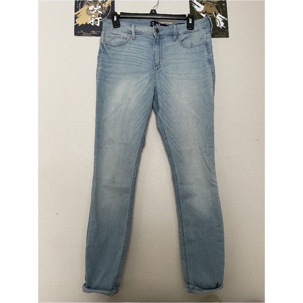 Hollister 11R Washed Denim Straight Leg Jeans